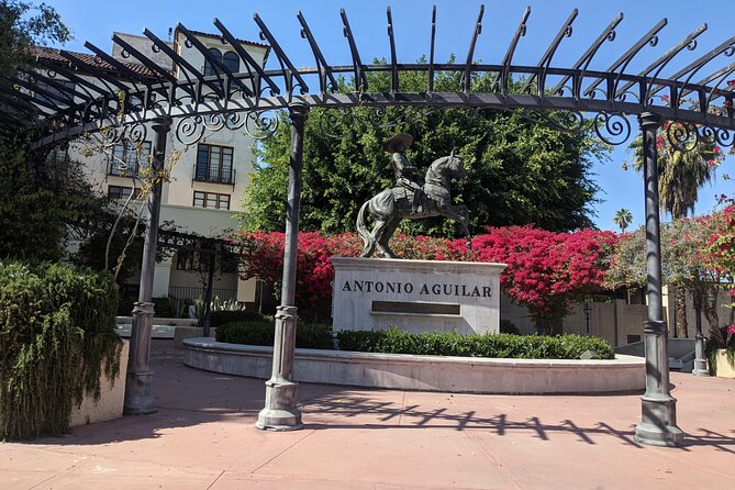Los Angeles Scavenger Hunt Walking Tour Review - Accessibility and Suitability