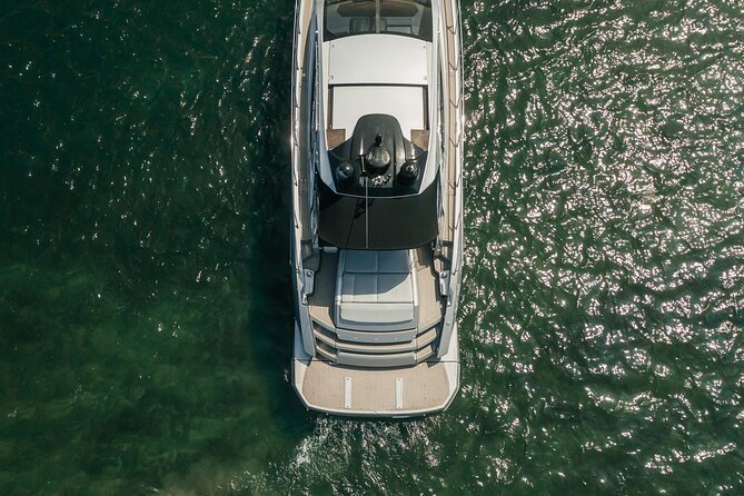 Luxury 65FT Azimut Yacht Review - Accessibility and Participation Details