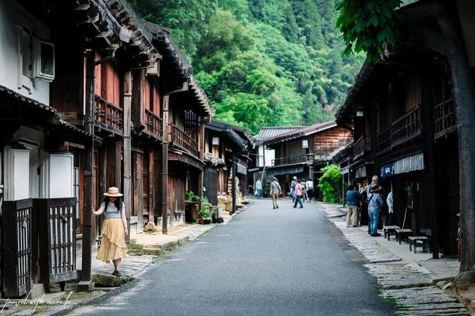Magome & Tsumago Nakasendo Full-Day Private Trip With Government-Licensed Guide - Exploring the Historical Post Towns