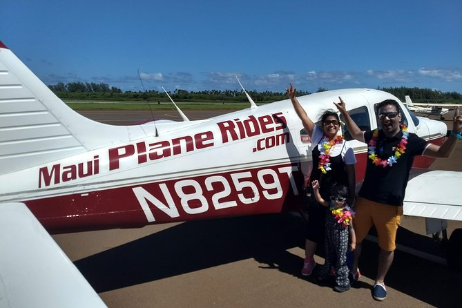 Maui *PRIVATE* Air Tour: Aquamarine & Emerald Dream: (2-5 People) - Meeting and End Points