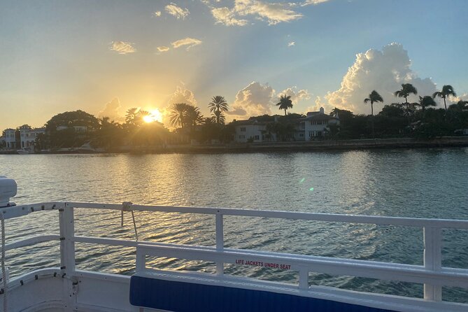 Miami 90 Min Skyline Sunset Cruise of South Beach & Venetian Islands - Accessibility Options