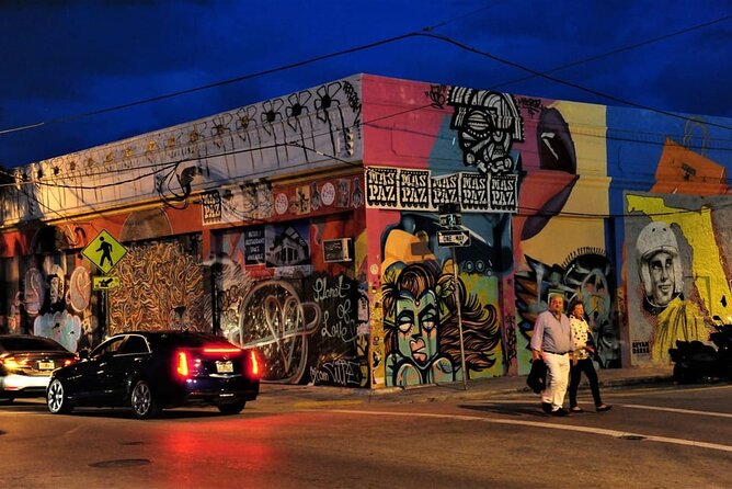 Miami by Night Tour Review: Pros and Cons - Tour Commentary and Guide Quality
