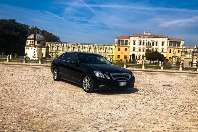 Milan - Venice, Piazzale Roma / Private Transfer (Up to 3 Pass.) - Pickup and Meeting Details