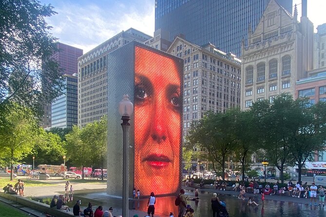 Millennium Park Art and Architecture Walking Tour - Important Meeting Information