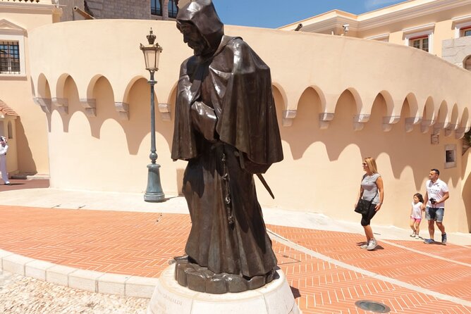 Monaco Scavenger Hunt and Sights Self-Guided Tour - Navigating the Principality