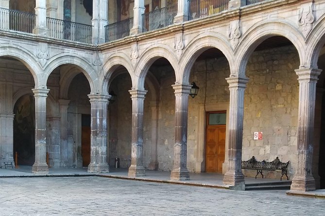 Morelia: a Cafe Between Convents - Accessibility Features