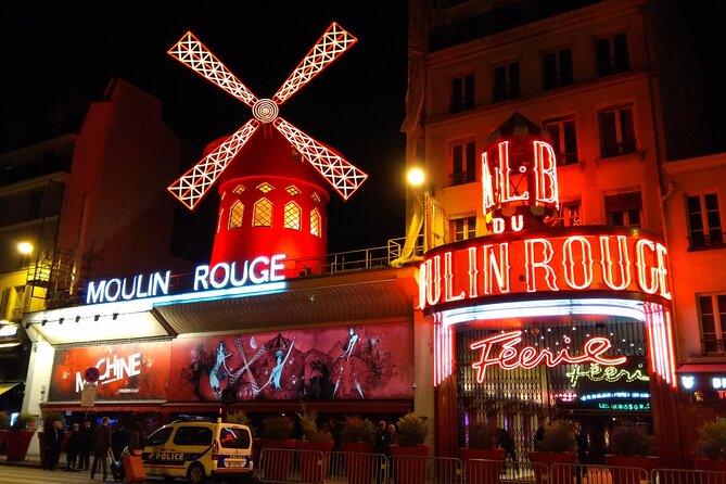 Moulin Rouge & Seine River Cruise Ticket With Drinks in Paris - Participant Guidelines
