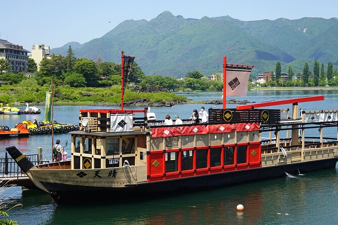 Mt.Fuji Private SightSeeing Day Tour (From Tokyo) - Accessibility