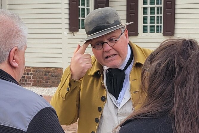 Murder, Mayhem, and Scandal: 1-hour Historical Character Tour - Uncovering the Secrets of Colonial Williamsburg