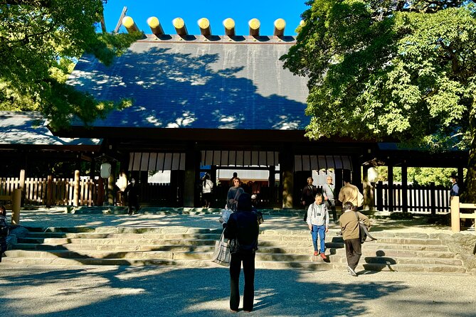 Nagoya 1-Day Private Tour - Toyota Castle Osu and Atsuta Shrine - Lunch at a Local Dining Establishment