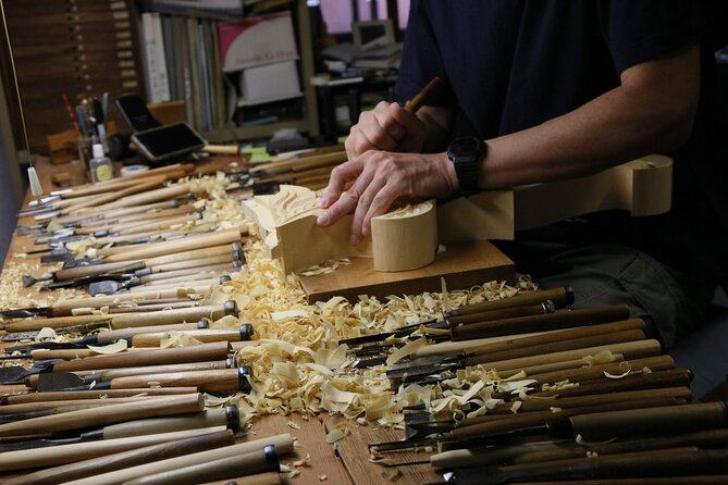 Nakasendo Historical Town and Hidden Craft Village Walking Tour - Craft Village Exploration