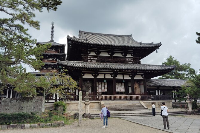 Nara: Hōryū-ji 2 Hours at the World's Oldest Wooden Building - Accessibility and Health Considerations