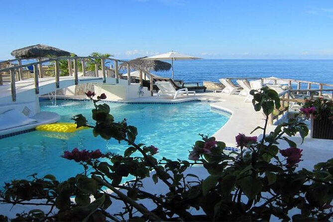Negril Hotels Private Airport Transfer - Pricing and Group Size
