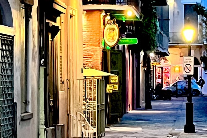 New Orleans Haunted Legends & Scandals Small Group Tour - Tour Accessibility and Inclusions