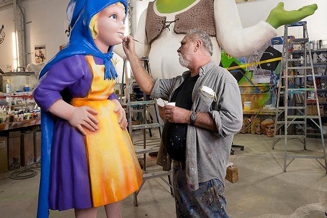 New Orleans Mardi Gras World Behind-the-Scenes Tour - Navigating the Tour Logistics With Ease