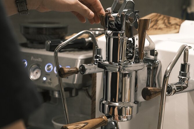 Nurri Espresso Latte Art Teaching Review - Whats Included