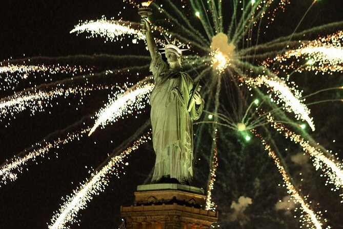 NYC New Years Eve Dinner Cruise Review - Booking and Cancellation Policy