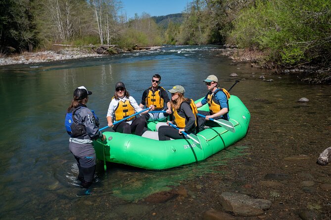 Oakridge Whitewater Rafting Adventure Review - The Whitewater Rafting Experience