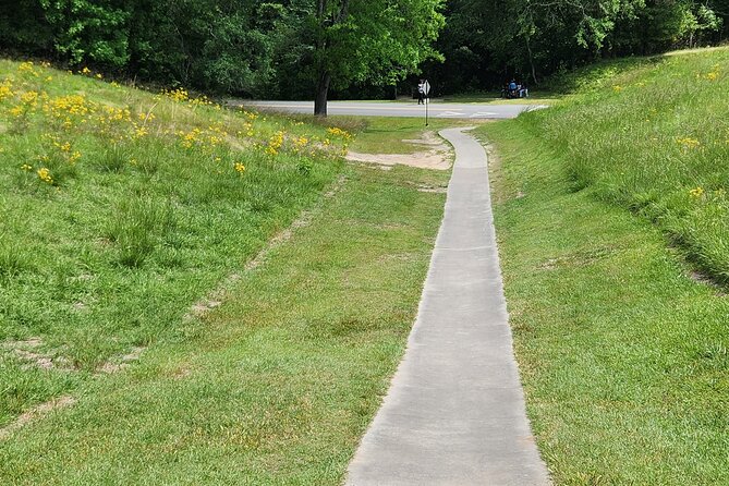 Ocmulgee Mounds Smartphone (GPS/APP) Guided History Walking Tour - Accessibility Information