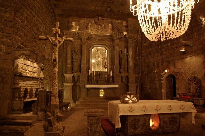 One Day Tour to Auschwitz-Birkenau & Salt Mine From Wroclaw With Private Driver - Auschwitz-Birkenau Exploration