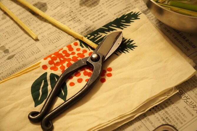 Osaka Learning Ikebana With a Sogetsu School Master - Accessibility and Participation