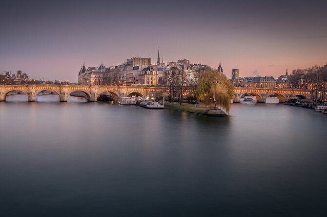 Paris Highlights Exploration Notre Dame & Ile De La Cité Quarter - Tour Highlights and Inclusions