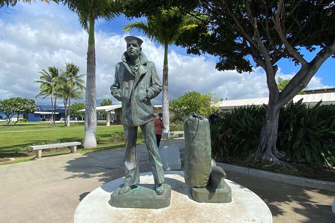 Pearl Harbor Visitor Center and Oahu Grand Circle Island Tour - Bag Policy and Restrictions