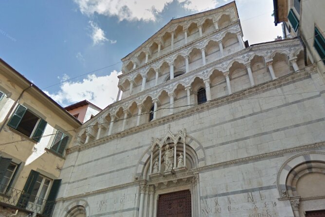 Pisa Scavenger Hunt and Sights Self-Guided Tour - Health and Accessibility
