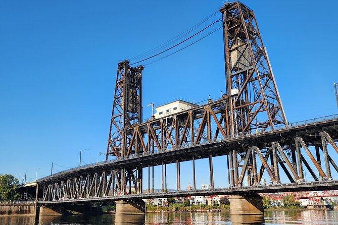 Portland's Ultimate 12 Historic Bridges Tour Review - Accessibility and Additional Information