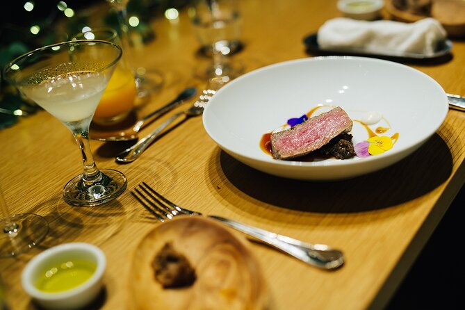 Private 3 Hour Wedding Reception Photography With Lunch in Tokyo - Explore the Vibrant City of Tokyo