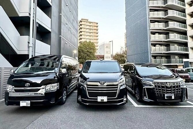 Private Arrival Transfer From Itami Airport to Osaka City - Pickup Details