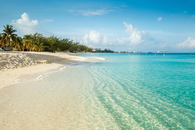 Private Catamaran Cruise Tour in Negril Beach and Ricks Cafe - Visiting Ricks Cafe