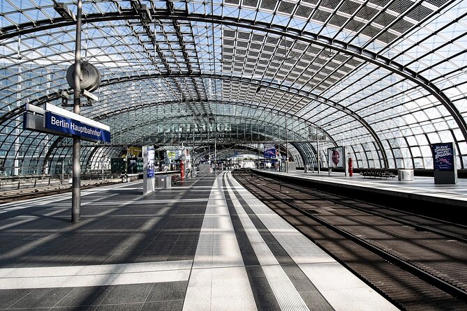 Private Direct Transfer From Hamburg to Berlin, English Speaking Driver - Traveler Information