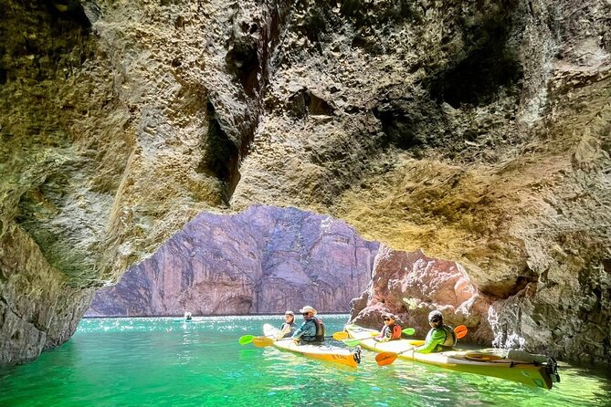 Private Emerald Cave Kayak Tour in Las Vegas - Meeting and Pickup