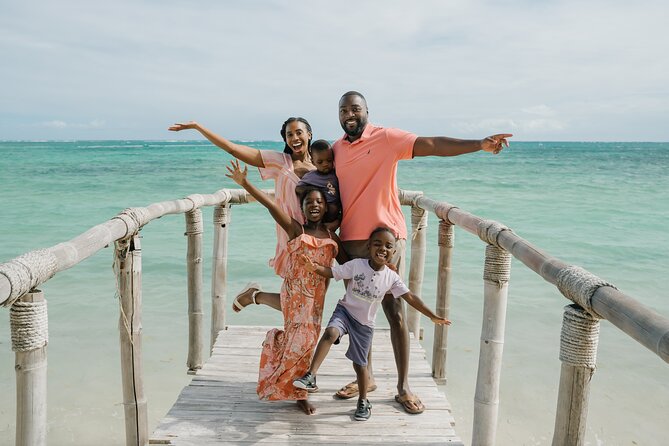 Private Family Photoshoot Experience in Punta Cana - Meeting and Pickup Details