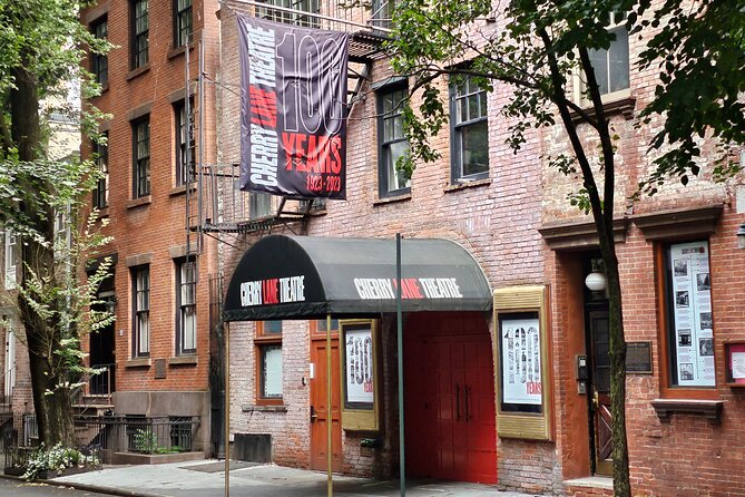 Private Greenwich Village S&TC & Maisel Walking Tour in New York - The Famous Friends Building