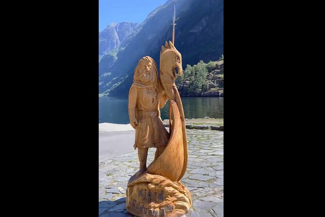 Private Guided Tour - Premium Nærøyfjord Cruise and Flåm Railway - Reviews and Ratings