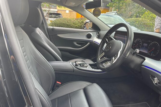 Private Limo Transfer Services From Heathrow Airport to Edinburgh - Pickup Details