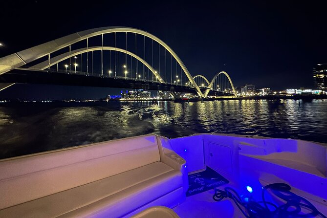 Private Luxury Charter on Potomac River - Availability and Booking