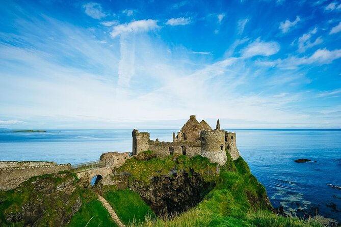 Private Luxury Giants Causeway Tour Up to 8 People - Comfort and Convenience