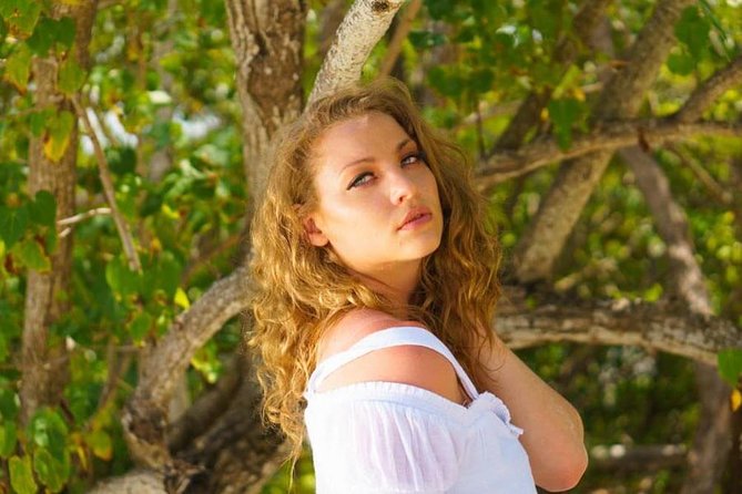 Private Photo Session With a Local Photographer in Negril - How to Meet Your Photographer