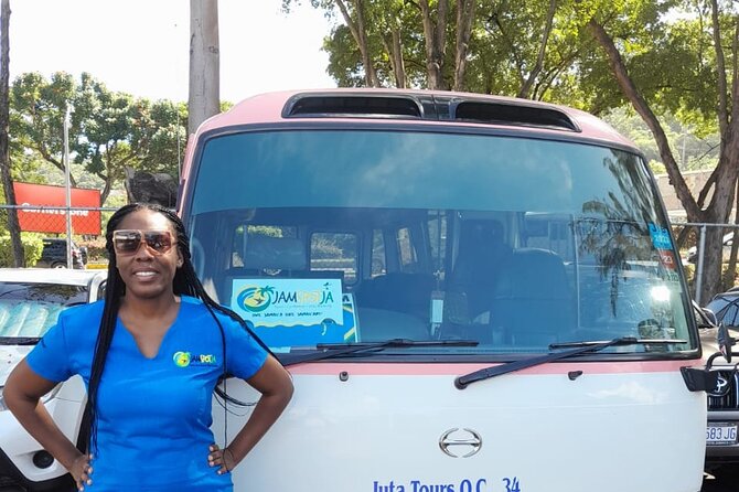 Private Round Trip Airport Transfer From Montego Bay to Ocho Rios - Additional Information