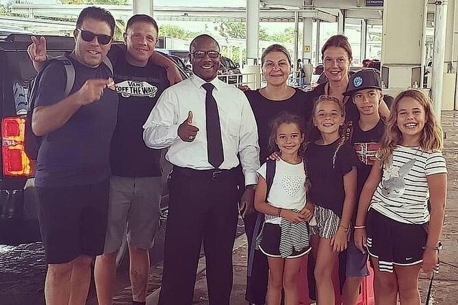 Private Roundtrip Luxury SUV Transfer to Palm Cay - Customer Experience and Reviews