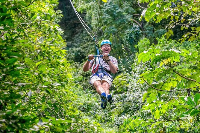 Private Roundtrip Transfer From Montego Bay to Mystic Mountain - Pricing and Guarantees