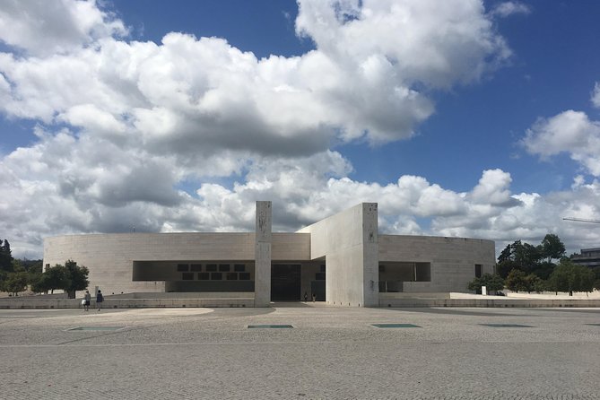 Private Tour Fátima | Battle | Alcobaça | Óbidos - Booking Information
