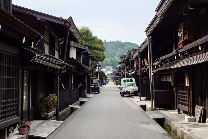 Private Tour From Kanazawa to Takayama and Shirakawa-go - Shirakawa-go: Discovering the UNESCO World Heritage Site
