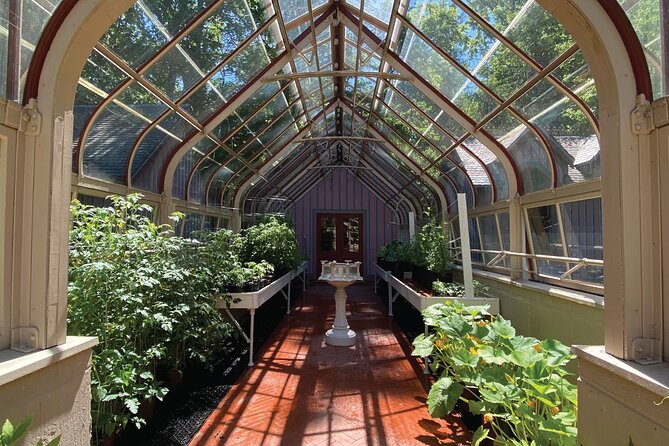 Private Tour of The Armour-Stiner Octagon House in New York - Tour Experience