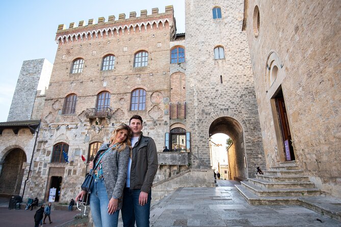 Private Tour San Gimignano-Chianti With Photographer From Pisa - Accessibility and Inclusions