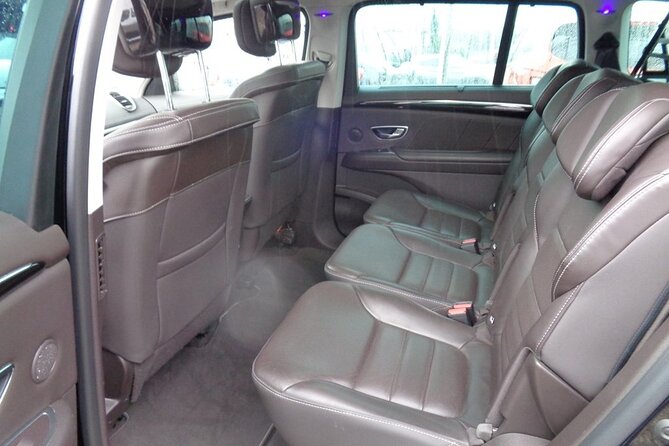 Private Transfer From Pyrénées Airport LDE to Tarbes City by Van - Pickup and Drop-off Locations