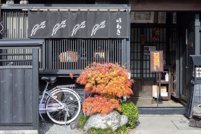 Private Transfer From Takayama to Kanazawa Including Shirakawago - Inclusions and Amenities